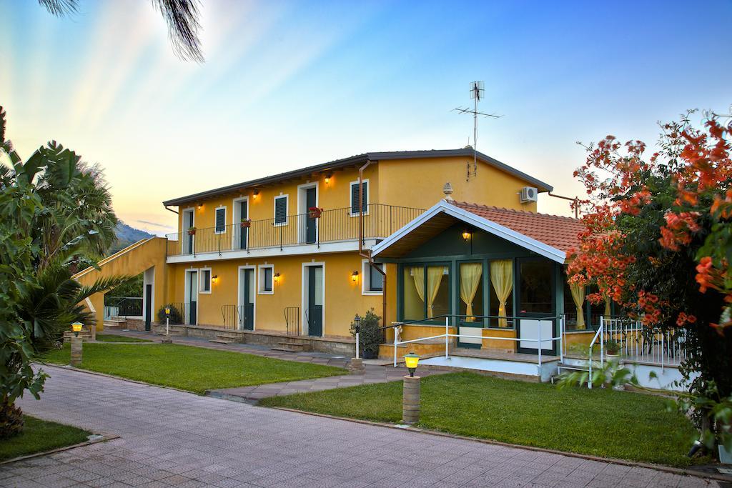 Casa Vacanze Alcantara Gaggi Kültér fotó